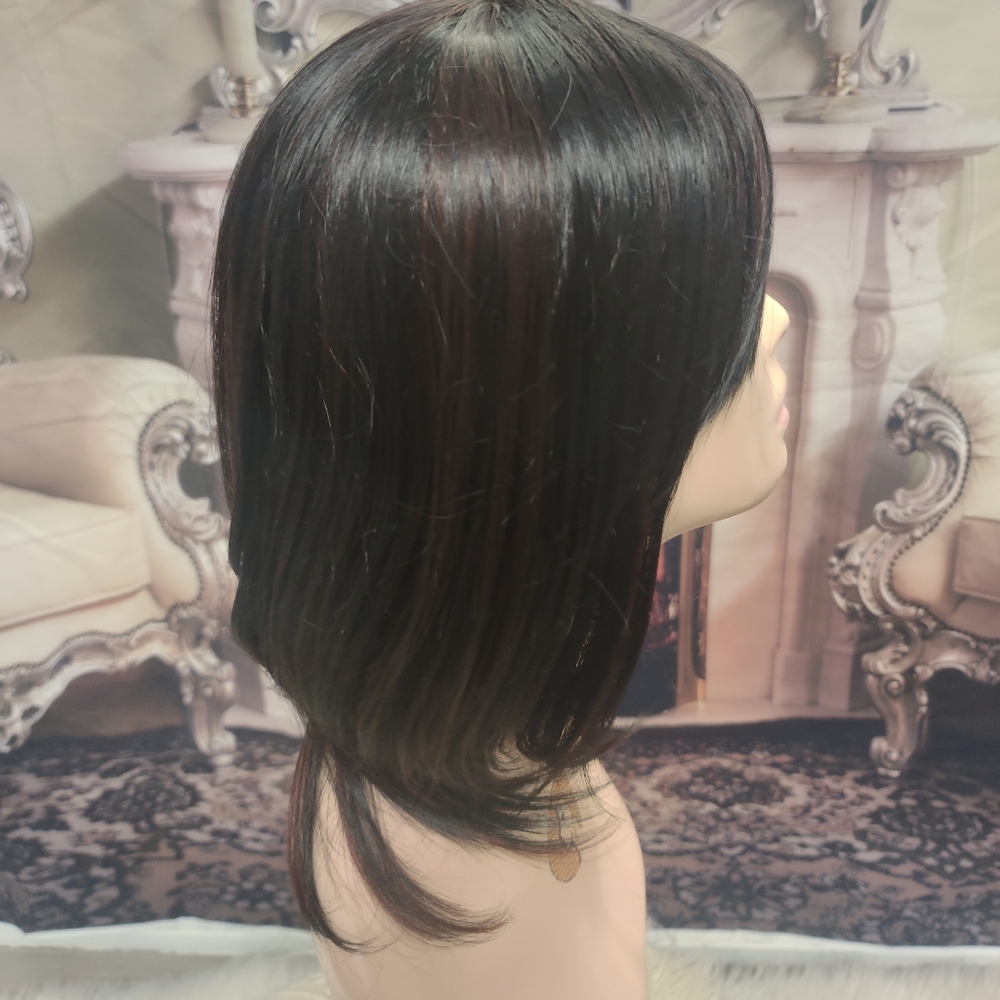 Wig - Picture 4 of 7